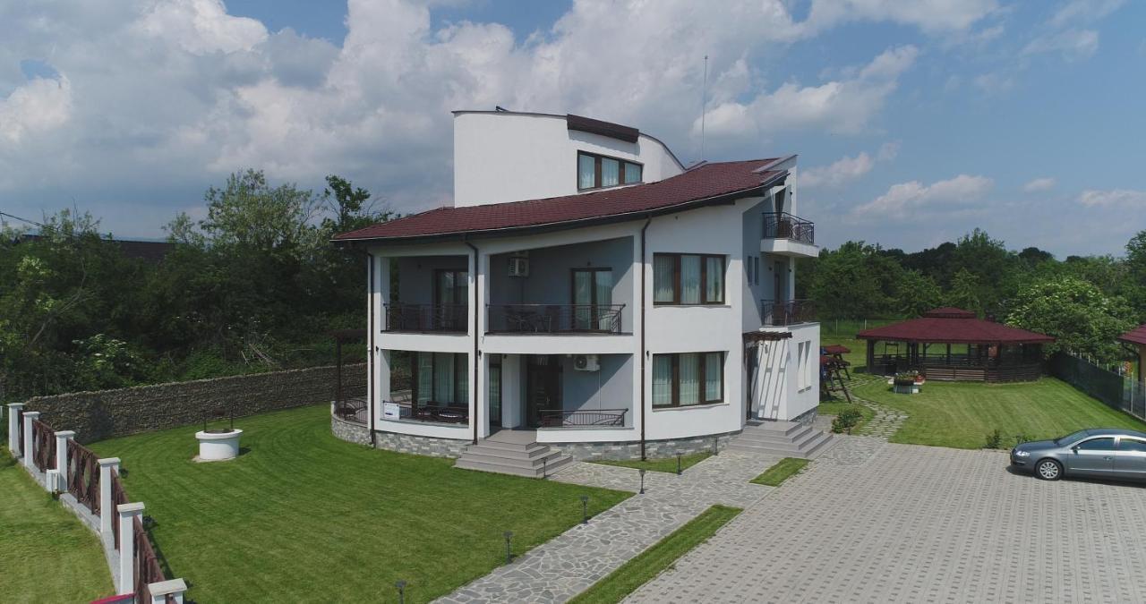 Târgu Jiu Pensiunea Casa Hortopan מראה חיצוני תמונה