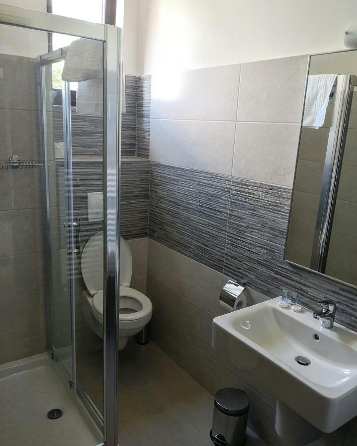Târgu Jiu Pensiunea Casa Hortopan מראה חיצוני תמונה