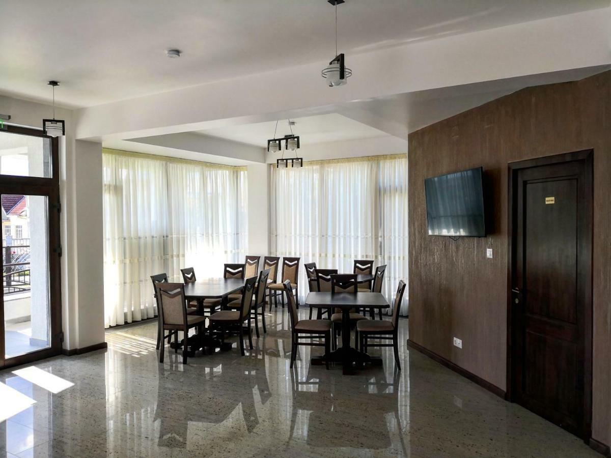 Târgu Jiu Pensiunea Casa Hortopan מראה חיצוני תמונה