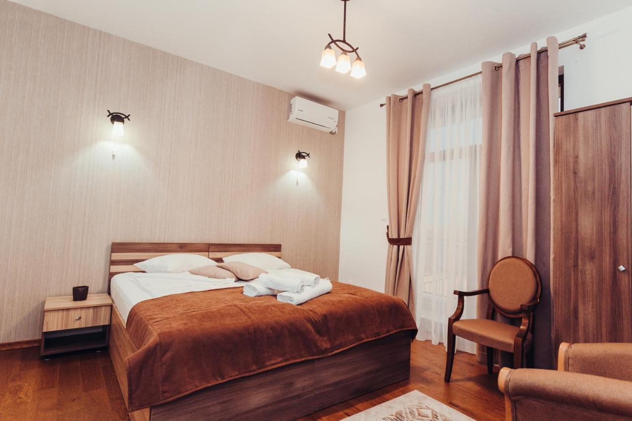 Târgu Jiu Pensiunea Casa Hortopan מראה חיצוני תמונה